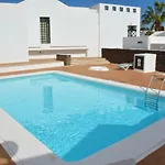 Ave Paraiso - Cozy And Sunny House Appartement