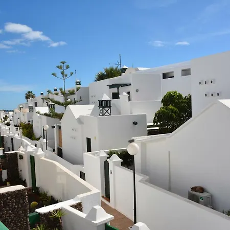 Appartement Ave Paraiso - Cozy And Sunny House *