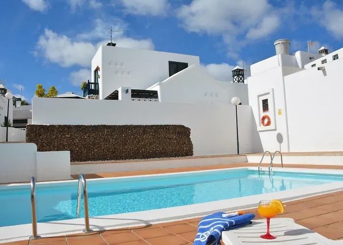 Ave Paraiso - Cozy And Sunny House