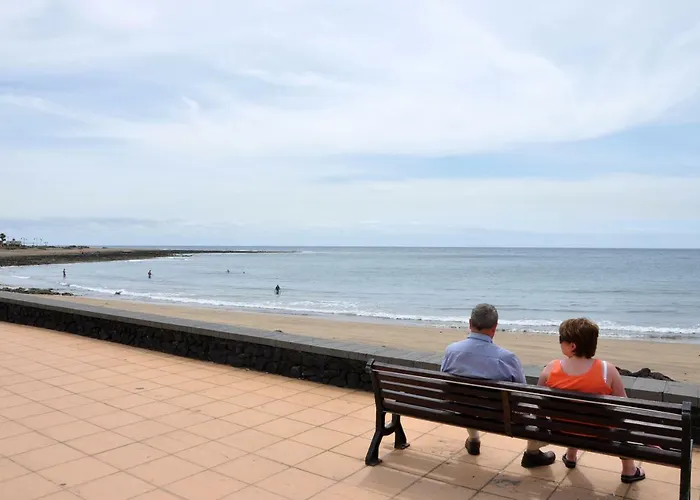 Appartement Ave Paraiso - Cozy And Sunny House